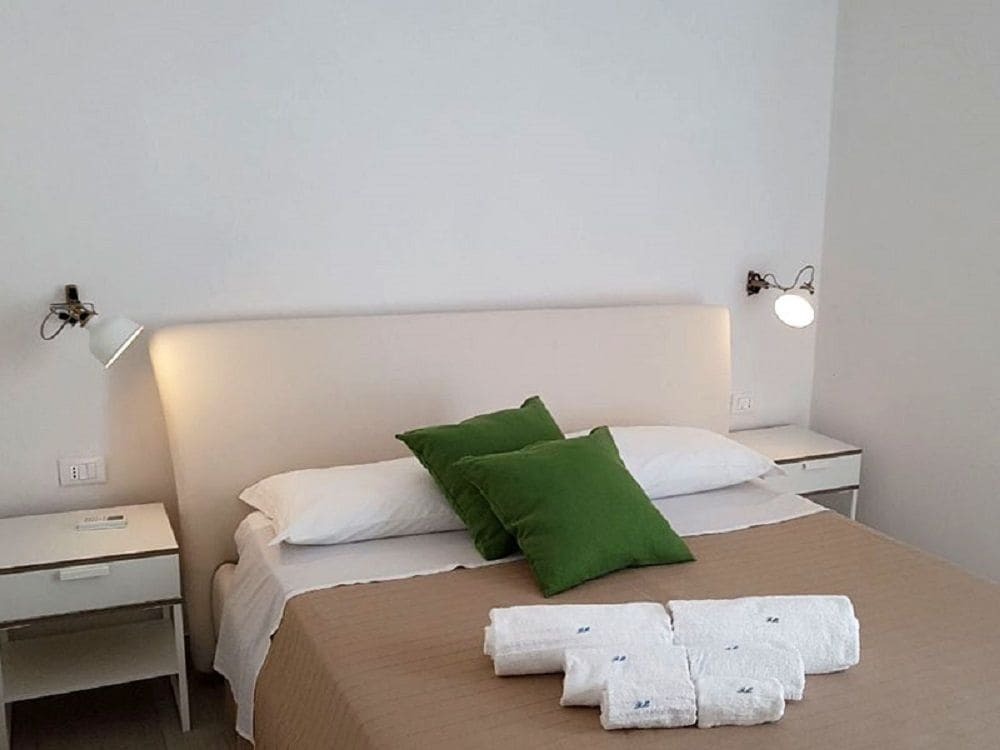 סנטה מריה דל פוקלו Borghetto Mediterraneo מראה חיצוני תמונה